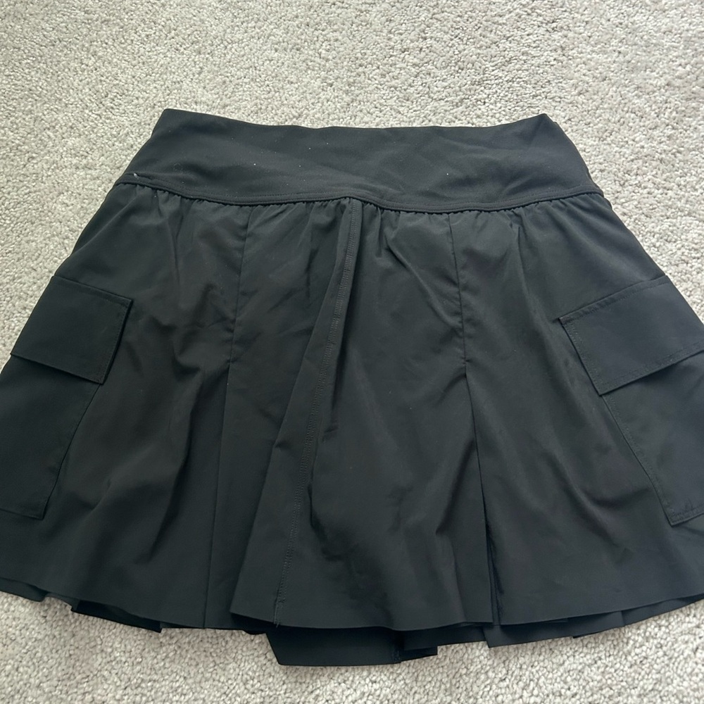 Offline by Aerie cargo style skort size M - Picture 5 of 6